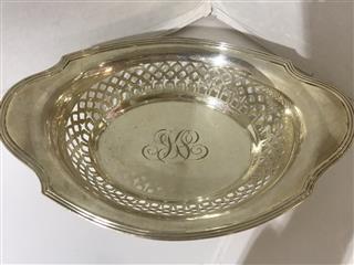 Vintage Baily Banks & Biddle Nut/Candy Dish Sterling Silver - A7976.
